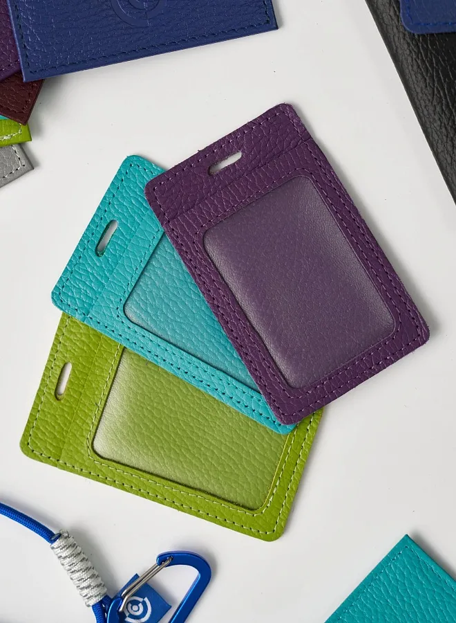  Футляр для карт 2 фиолетовый