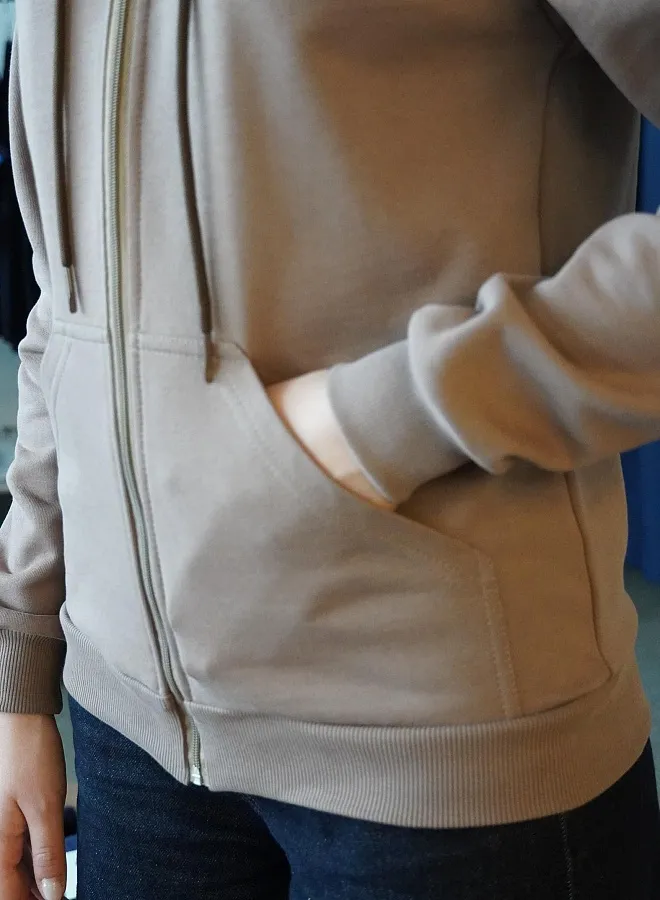 Толстовка с капюшоном бежевая