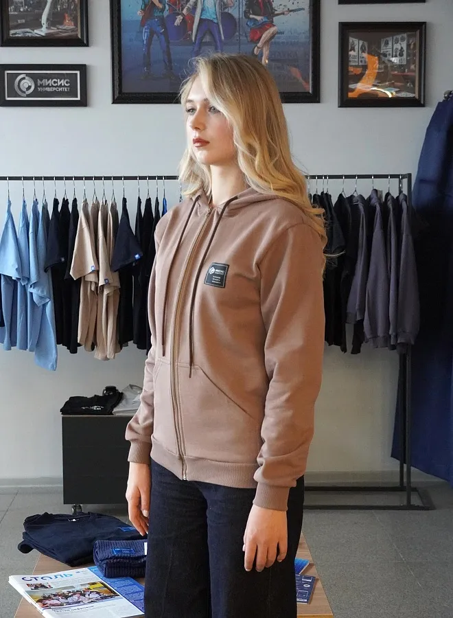 Толстовка с капюшоном бежевая