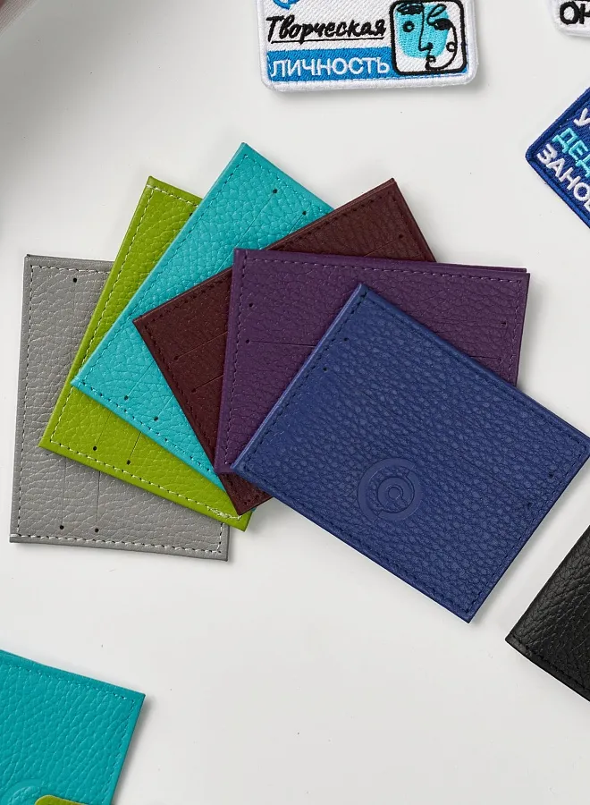 Картхолдер фиолетовый